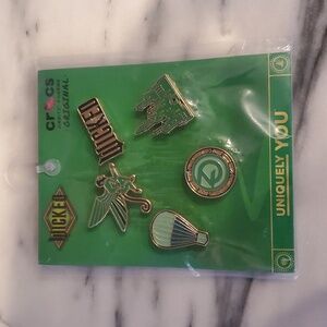 CROCS Wicked Green Enamel Pin Set